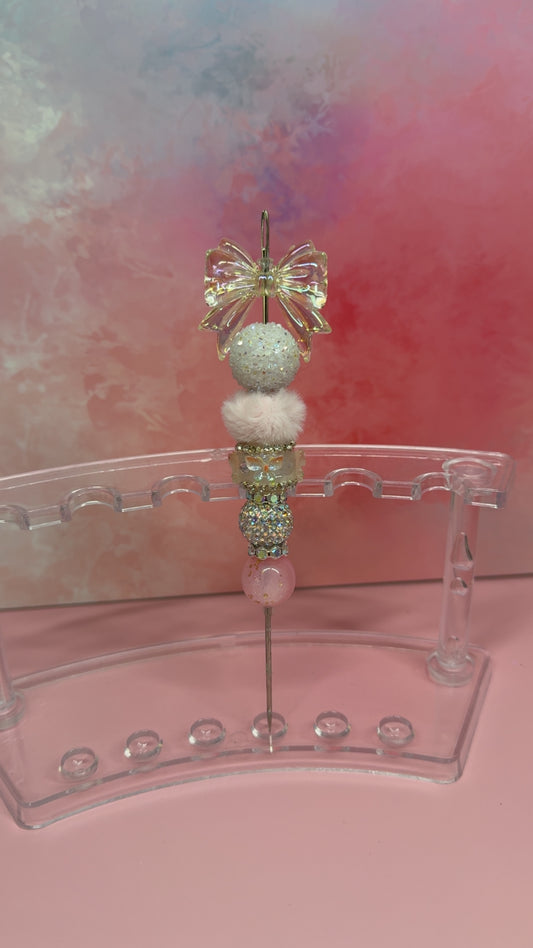 Beaded SnowGlobe Pick
